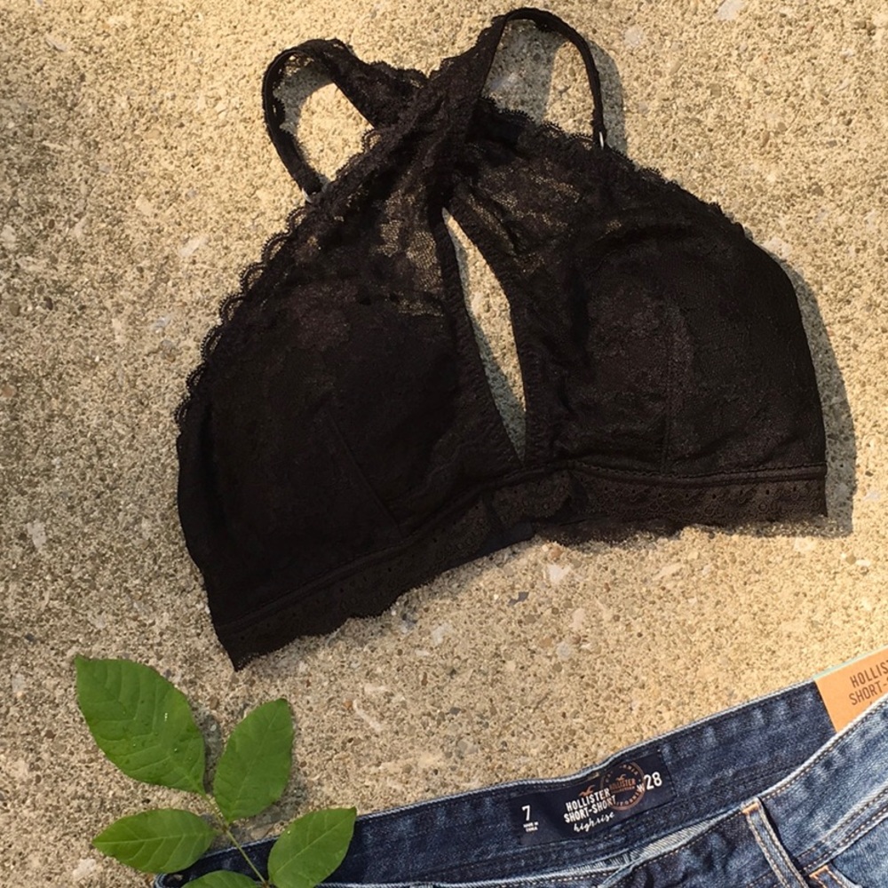 Black lace Bralette